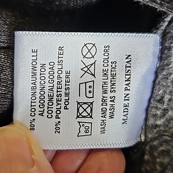NYC‎ gray hoodie size medium.  Made in the USA by knight. Good used condition. - Picture 10 of 10
